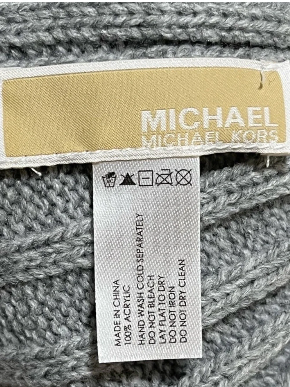 Michael Kors Pom Pom Ribbed Knit Beanie Hat Heather Gray One Size NWT